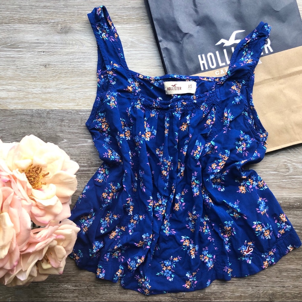 NWOT Hollister Floral Open back Tank Top